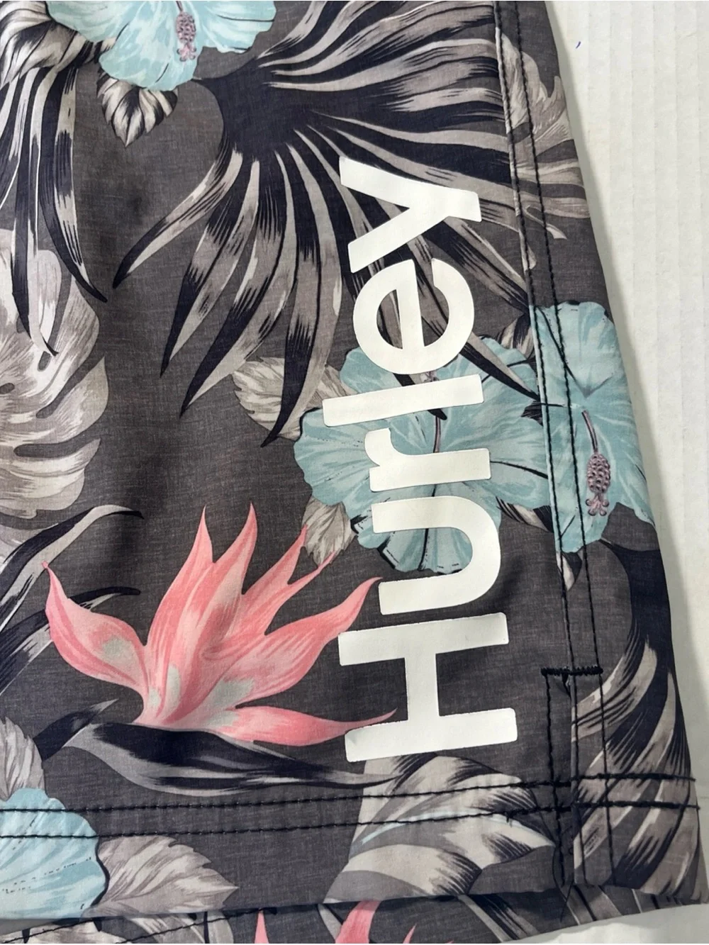 Hurley Volley Swim Trunks Mens Extra Large Hawaiian Leaves Compression